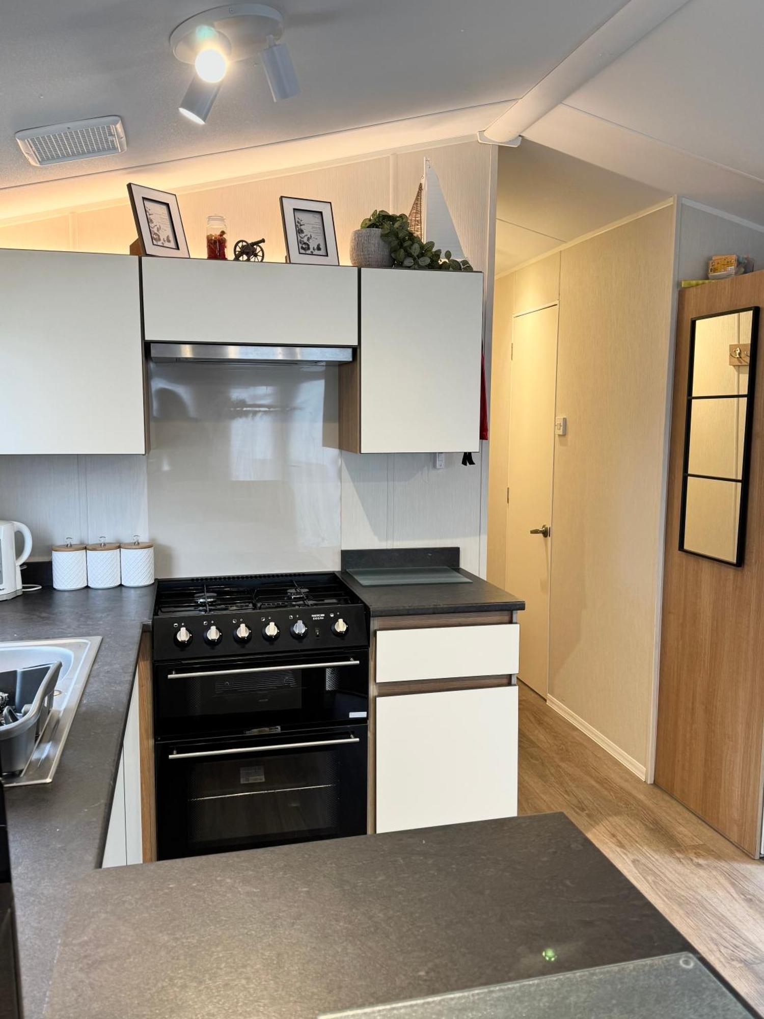 Oaken Caravan - Golden Sands Away Resorts Kinmel Bay Exteriér fotografie