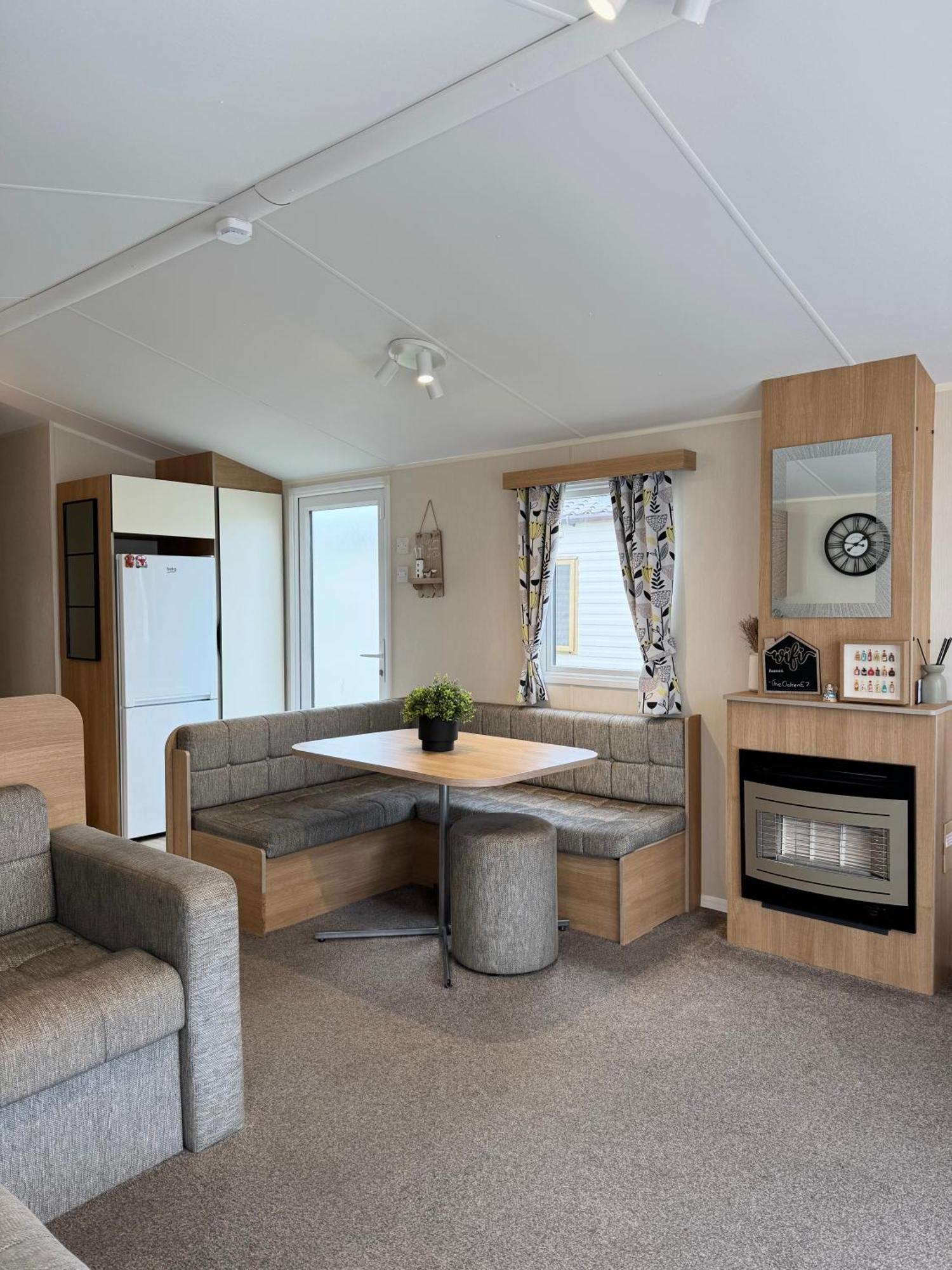 Oaken Caravan - Golden Sands Away Resorts Kinmel Bay Exteriér fotografie